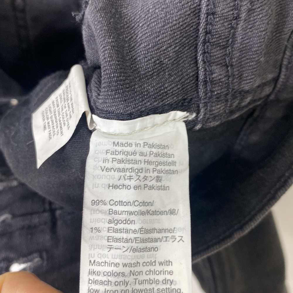 Madewell Stretch Denim Straight Mini Skirt in Black Frost: Button-Front Edition - Picture 7 of 8